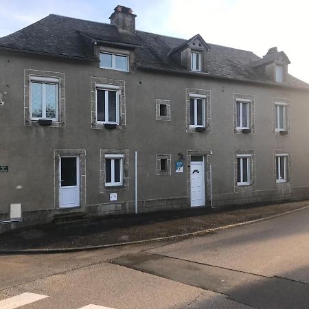 Chambres D'Hotes L'Ame De Travassac Donzenac ภายนอก รูปภาพ